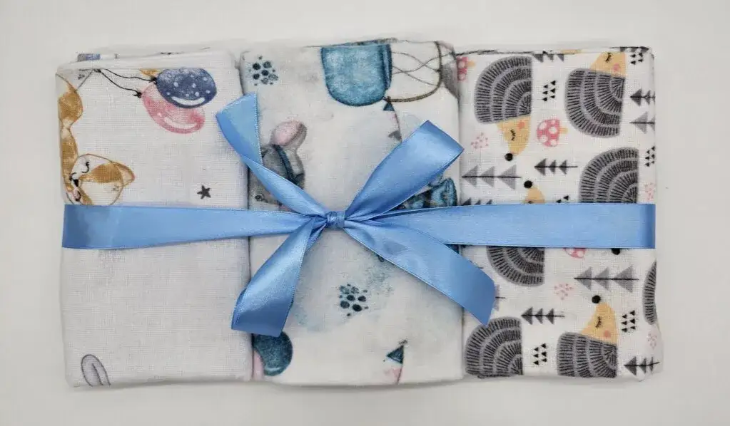 Zdjęcie Pieluchy flanelowe do czego? Odkryj ich wszechstronność i zalety