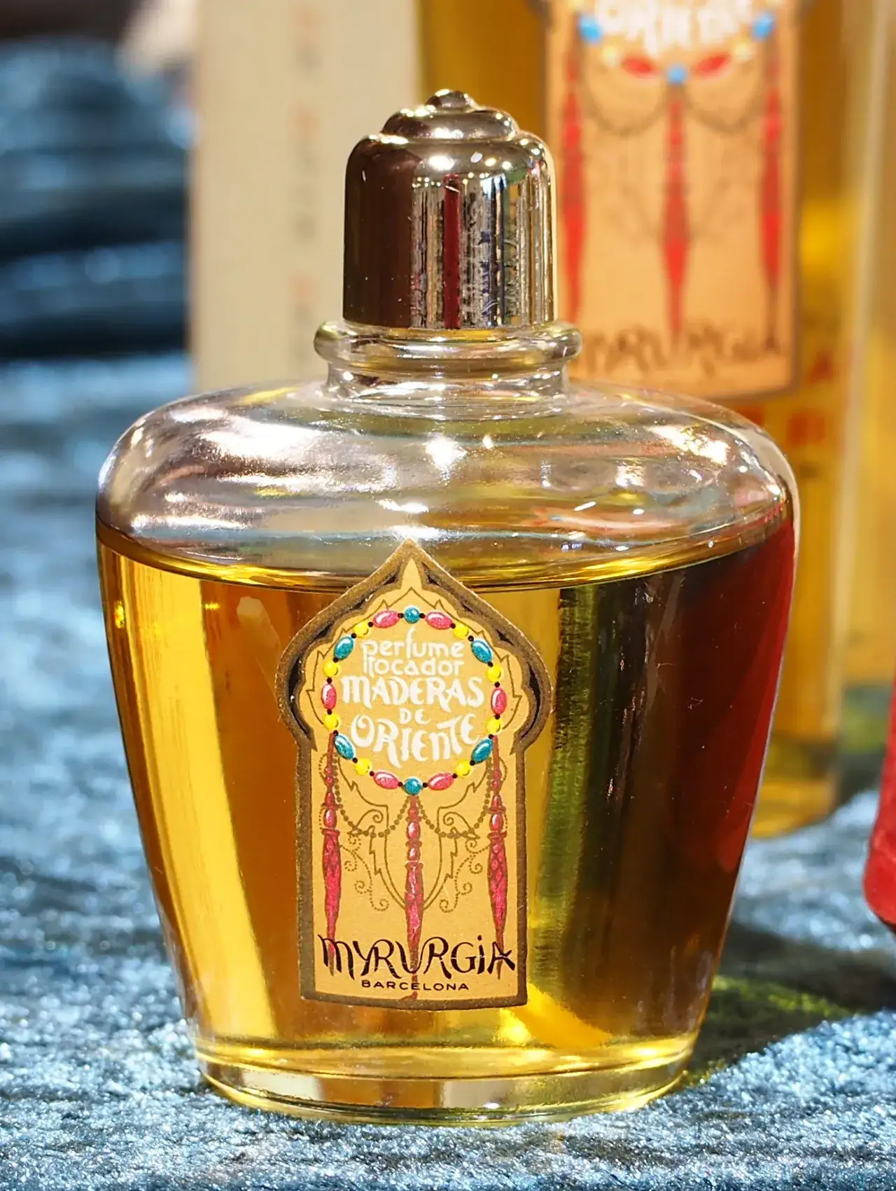 Zdjęcie Czy perfumy to kosmetyki? Zaskakujące fakty, które musisz znać