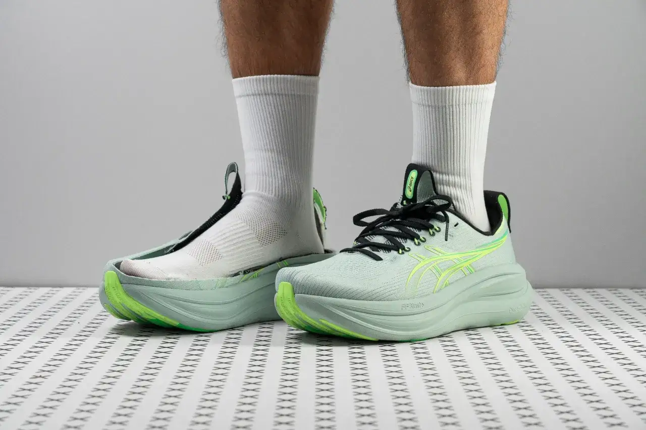 Zdjęcie Zapatillas de running para hombre: &iquest;Cu&aacute;l elegir? Gu&iacute;a experta