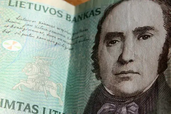 Zdjęcie Jaką walutę jest na Litwie i co musisz o niej wiedzieć?
