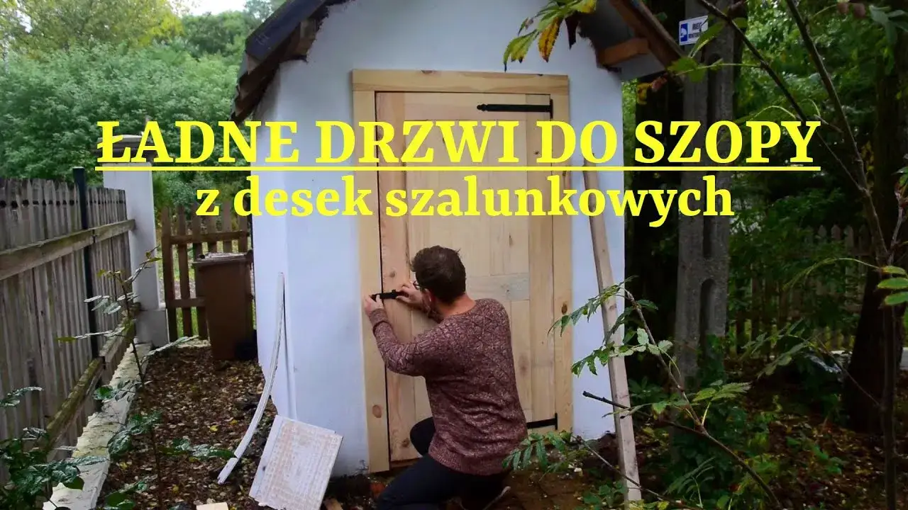 Zdjęcie Jak zrobić drzwi z desek do szopy - łatwe kroki i porady na start