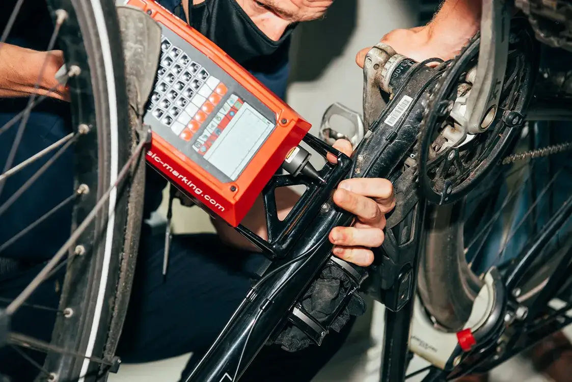 Zdjęcie Jak zabezpieczyć rower przed kradzieżą i uniknąć utraty wartości