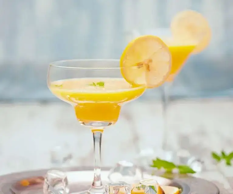 Zdjęcie Pyszne drinki z pulpy mango, które zaskoczą Twoje podniebienie