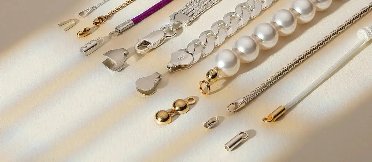 Zdjęcie Jak zawiązać bransoletkę - proste techniki i najczęstsze błędy