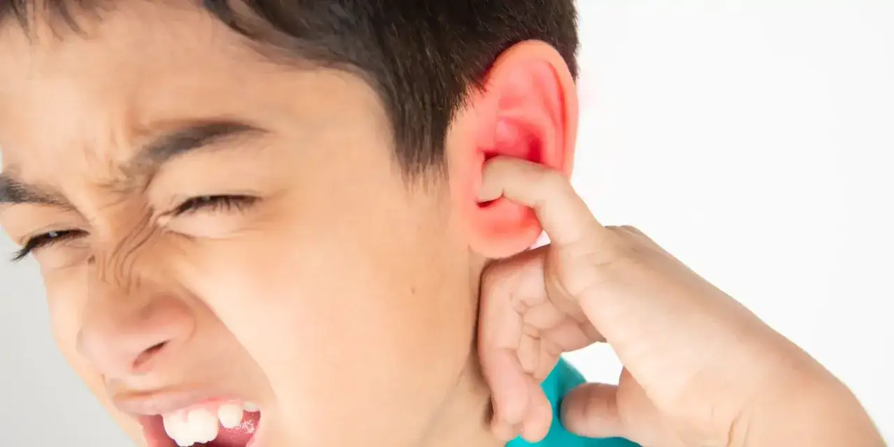 kiedy do lekarza z bólem ucha