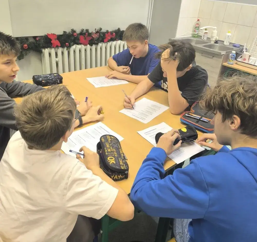 Uczniowie na warsztatach doradztwa zawodowego