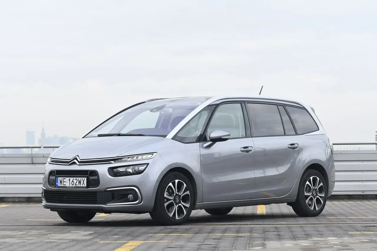 zbiornik AdBlue Citroën C4 Grand SpaceTourer