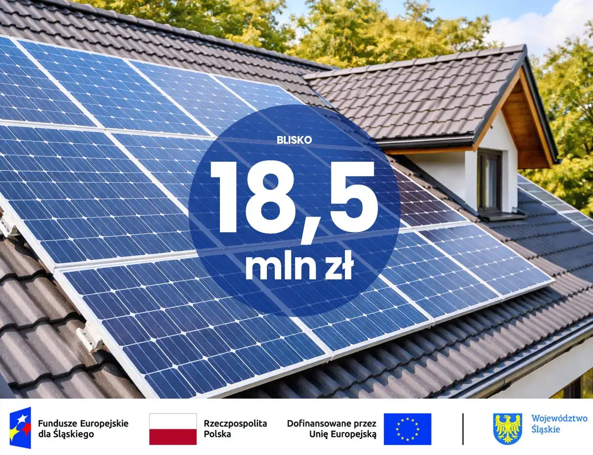 Panele fotowoltaiczne na dachu domu. Dofinansowanie OZE w wysokości 18,5 mln zł dla wojew&oacute;dztwa śląskiego.