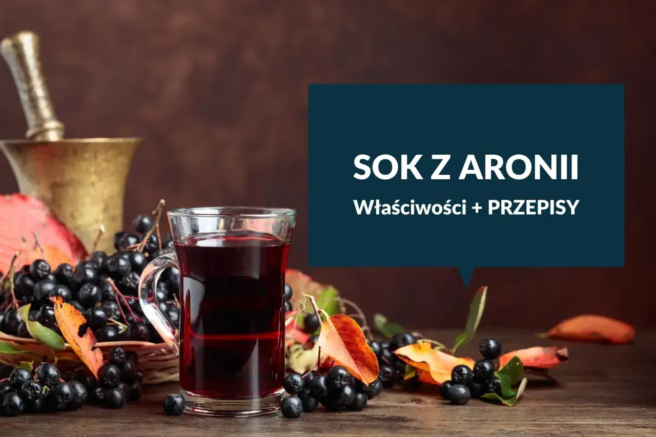 Szklanka soku z aronii, koszyk pełen owoc&oacute;w i liści. Dowiedz się, jak zrobić sok z mrożonej aronii.