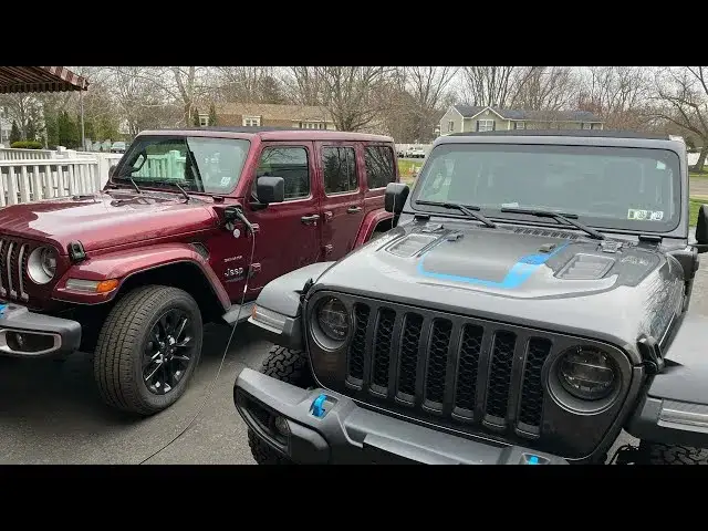 Jeep Wrangler Rubicon 4xe vs Sahara 4xe