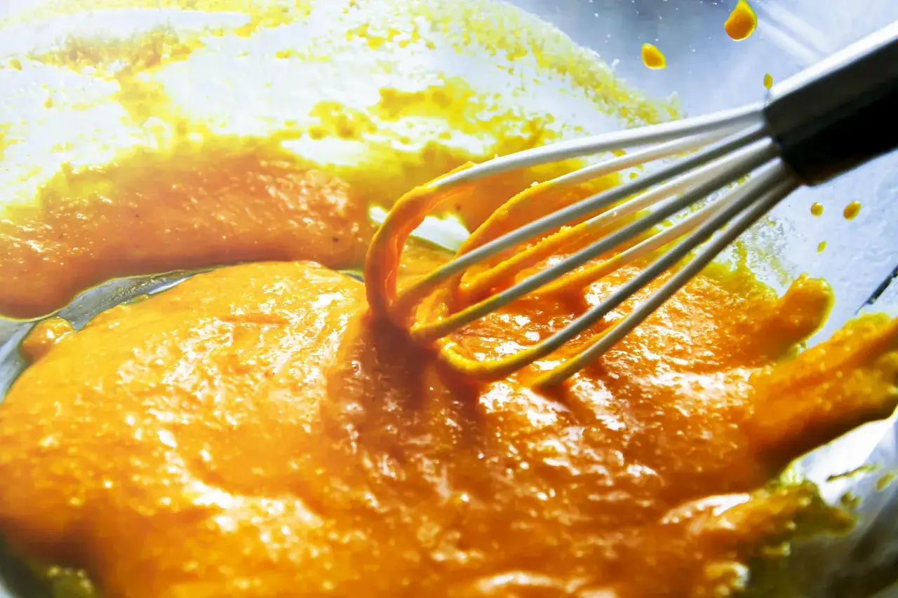 jak uratować zbrylony sos