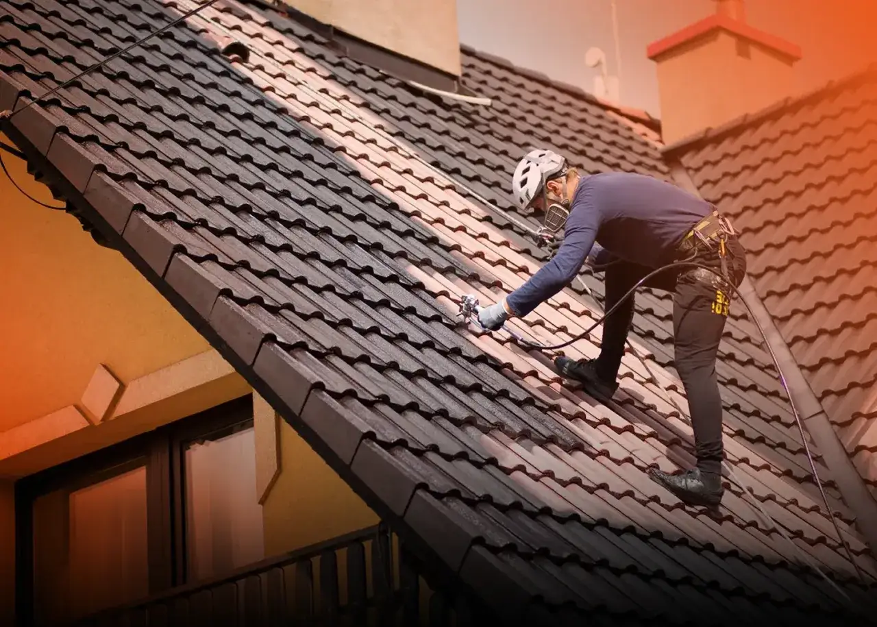 różne rodzaje farb do dachu i dysze natryskowe