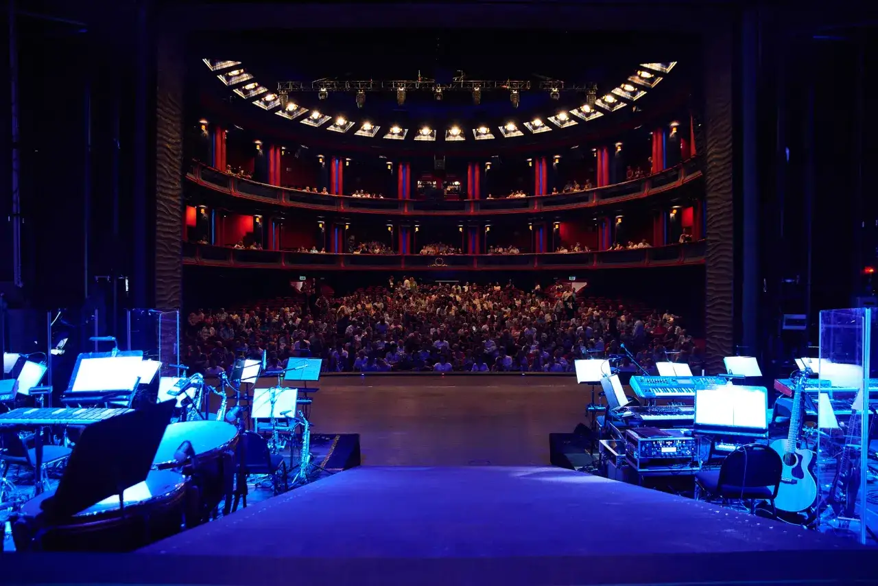 Widownia Teatru Roma przed spektaklem 