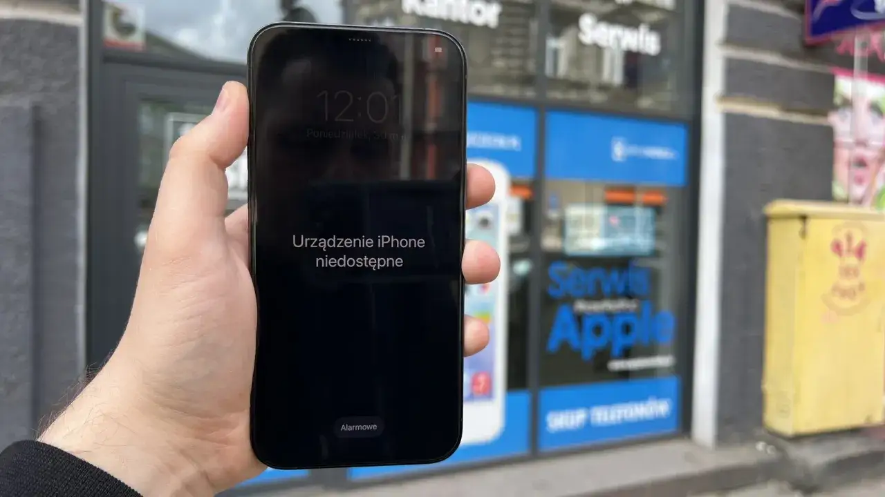 iPhone z ekranem 