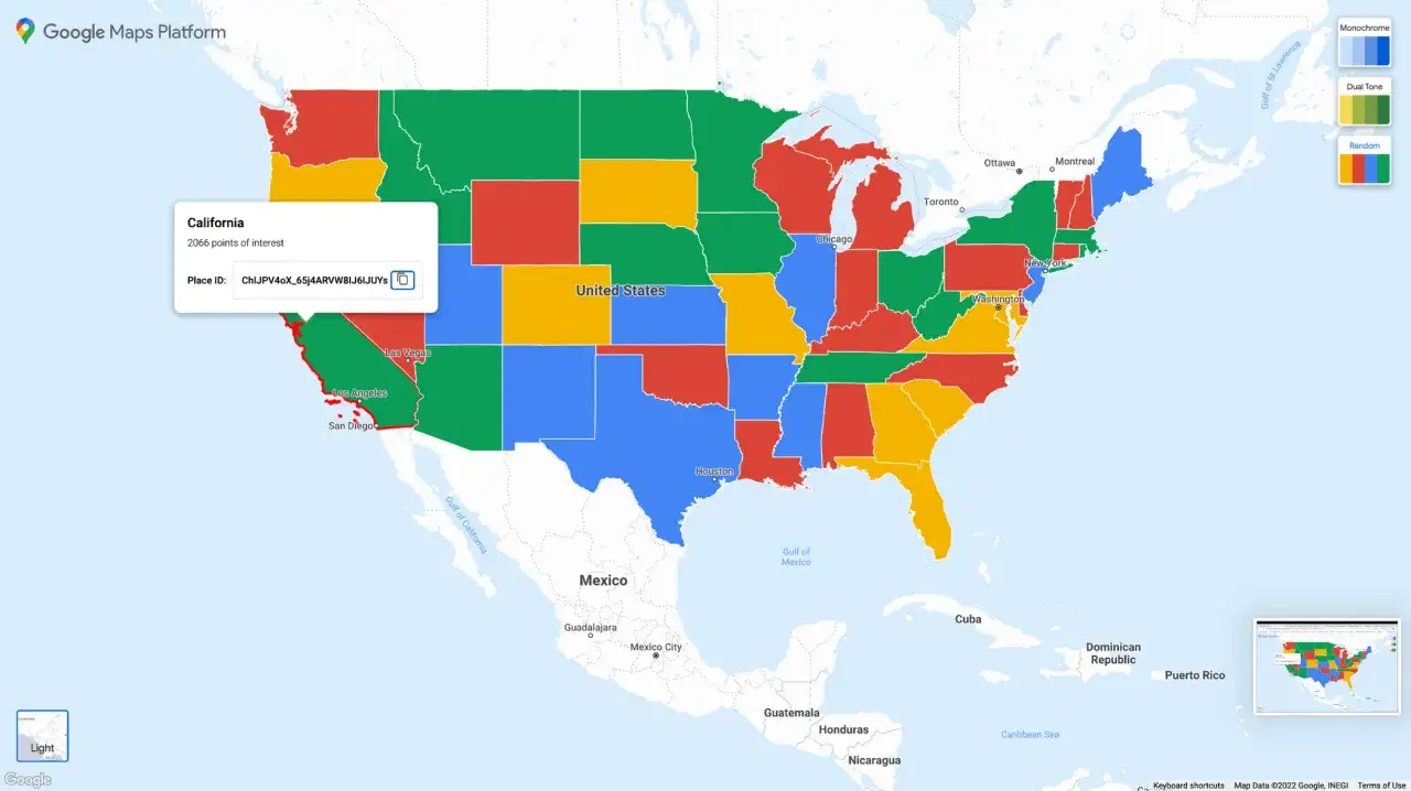 Jak umieścić mapę Google na swojej stronie? Widok mapy USA z zaznaczonymi stanami i informacją o Kalifornii.