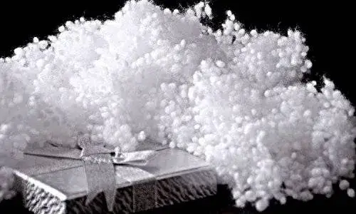 r&oacute;żne wypełnienia syntetyczne do poduszek