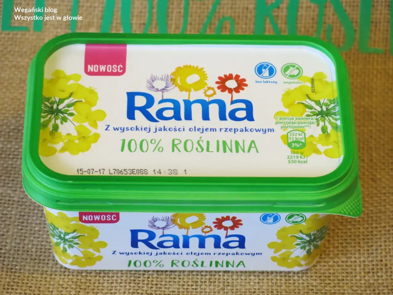 Rama 100% Roślinna, z olejem rzepakowym. Czy margaryna jest wegańska? Tak, ta jest!