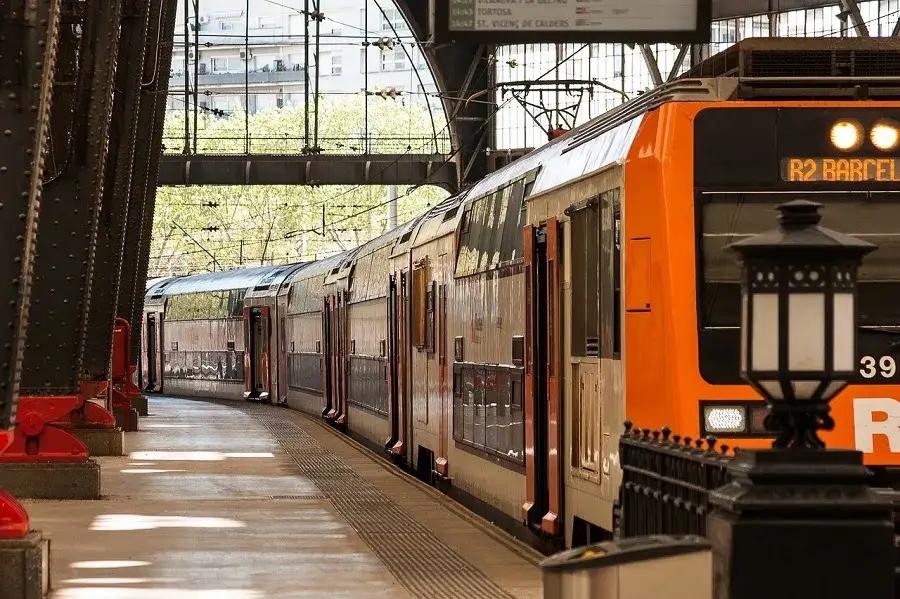 Zdjęcie Barcelona jak dojechać z lotniska do centrum - najlepsze i najtańsze opcje transportu