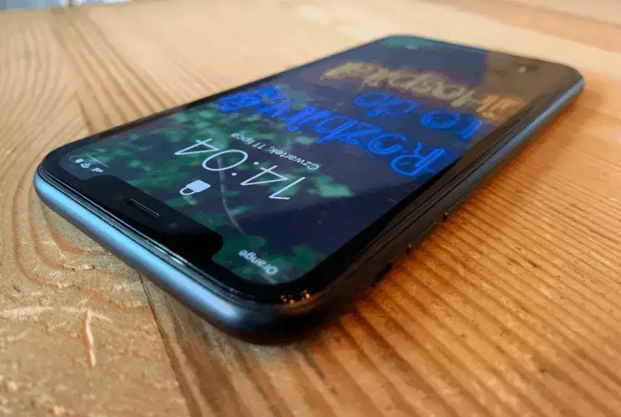 Zdjęcie Wyświetlacz w Apple iPhone 8 - porady dotyczące naprawy