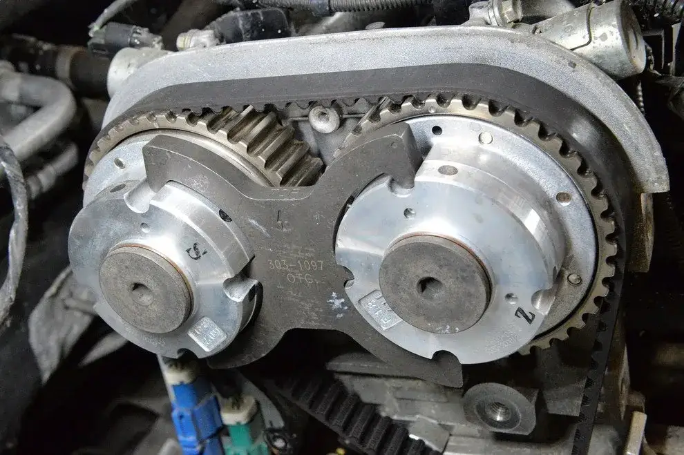 Zdjęcie Co ile wymiana rozrządu ford focus 1.6 benzyna, aby uniknąć kosztownych napraw?