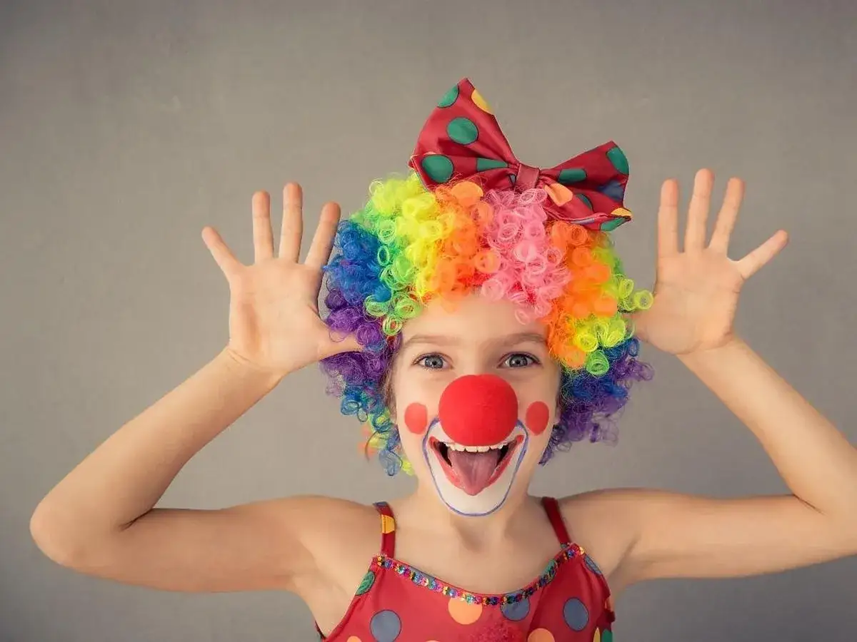 Zdjęcie Pomysły na zabawy karnawałowe dla dzieci i rodziców – jak spędzić czas kreatywnie