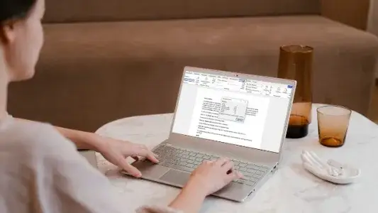 Zdjęcie Jak sprawdzić ilość znaków w Word i uniknąć błędów w tekście