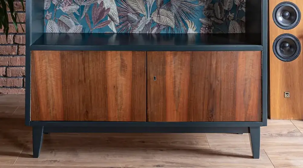 Zdjęcie Jak odnowić meble na wysoki połysk PRL i przywrócić ich blask