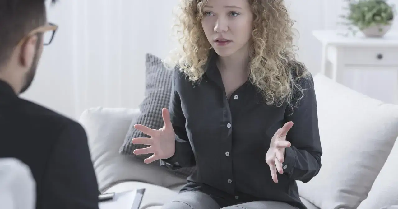 Zdjęcie Jaki lekarz leczy nerwicę i jak uniknąć błędnych diagnoz?