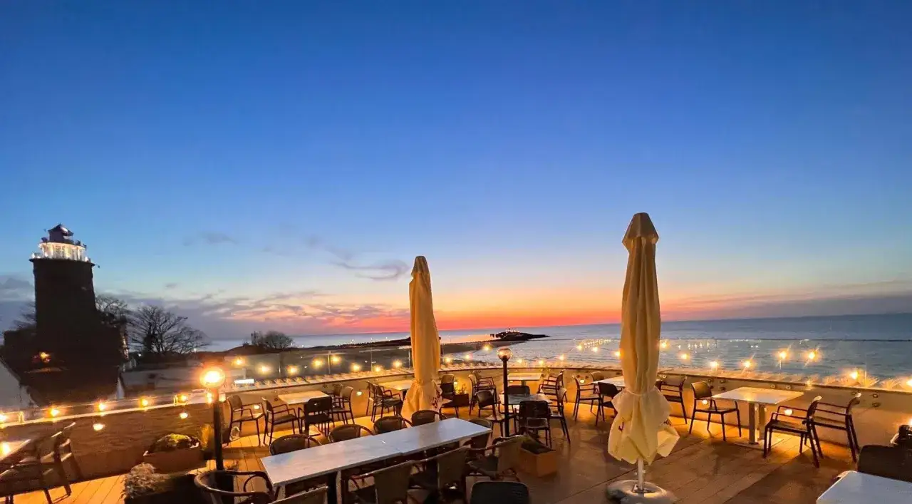 Romantyczna kolacja Kołobrzeg widok na morze