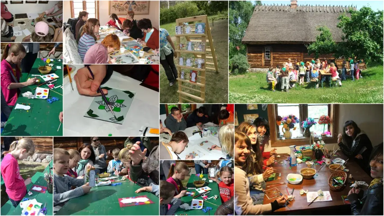 Dzieci bawiące się w skansenie Wdzydze Kiszewskie