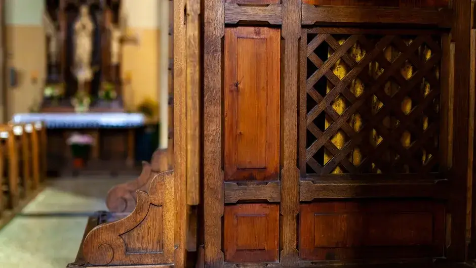 Zdjęcie Jak długo można przyjmować komunię bez spowiedzi i uniknąć grzechu?