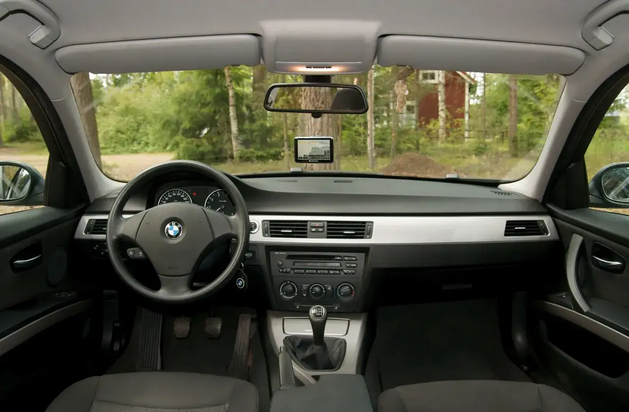 wnętrze BMW E90