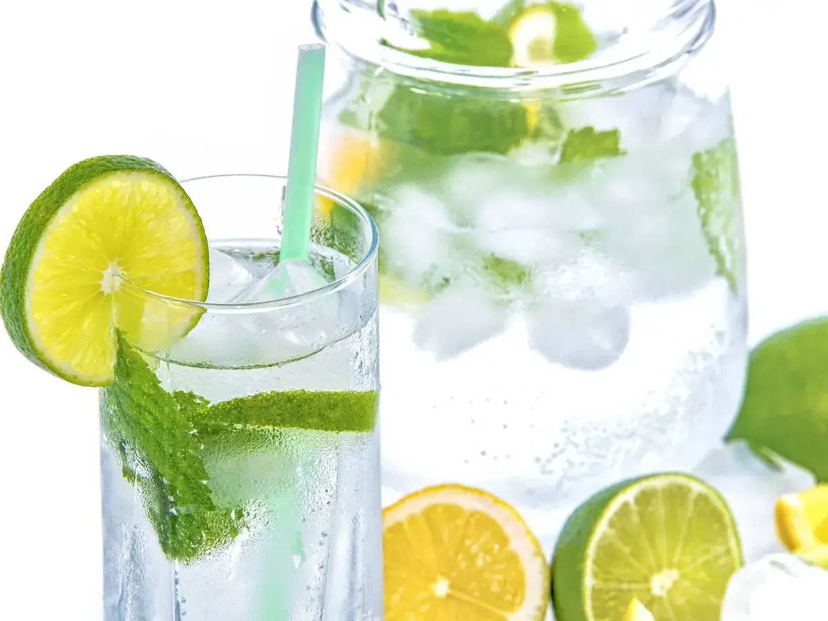 Zdjęcie Bebidas para perder grasa: Desmonta mitos y acelera tu meta
