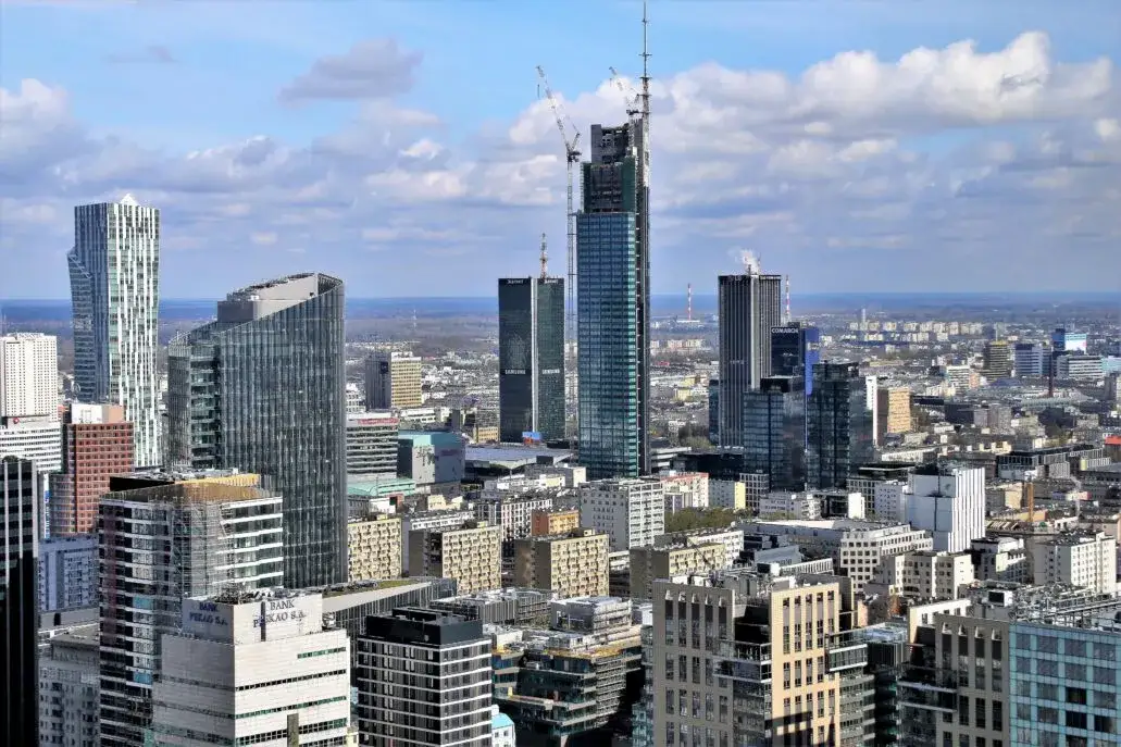Varso Tower Warszawa widok z zewnątrz