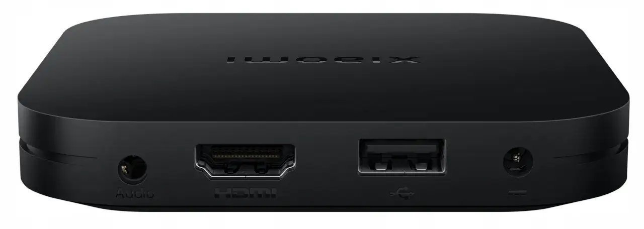 Przystawka Smart TV podłączona do monitora