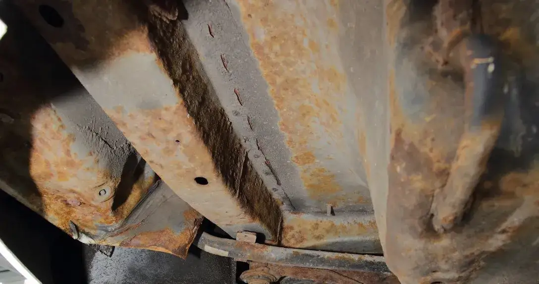 typowe miejsca korozji w busach dostawczych