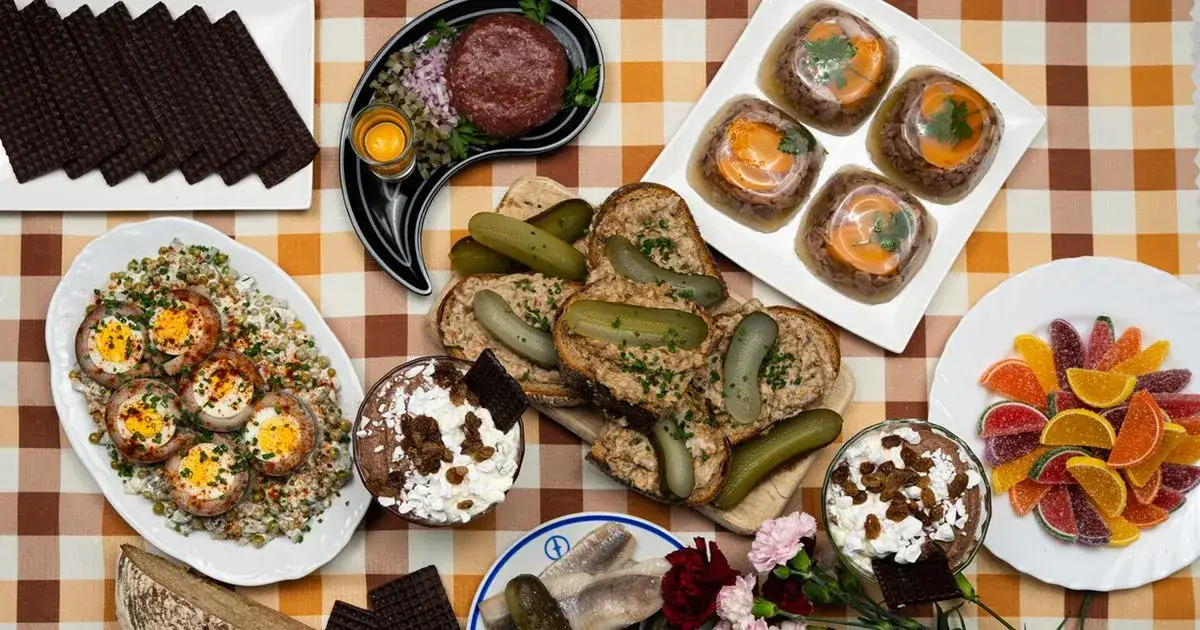 polski zimny bufet prl impreza