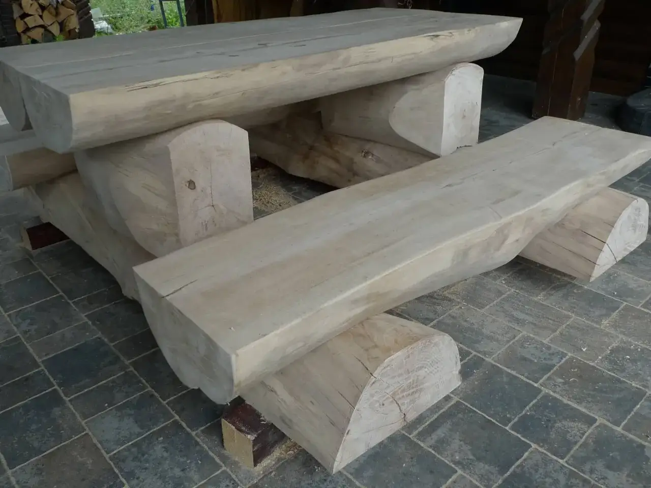 Narzędzia do obróbki bali drewnianych