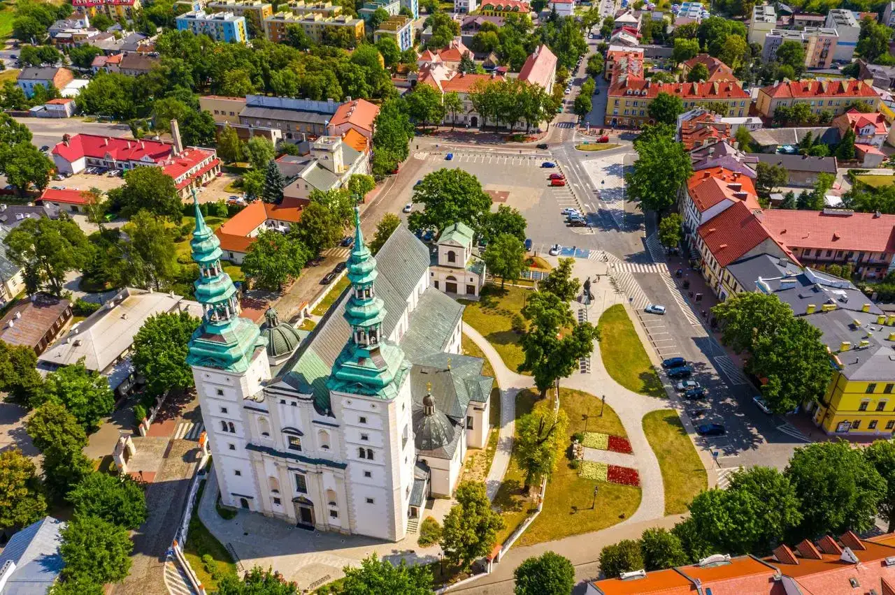 Zdjęcie Najciekawsze atrakcje turystyczne w Łowiczu, które musisz zobaczyć
