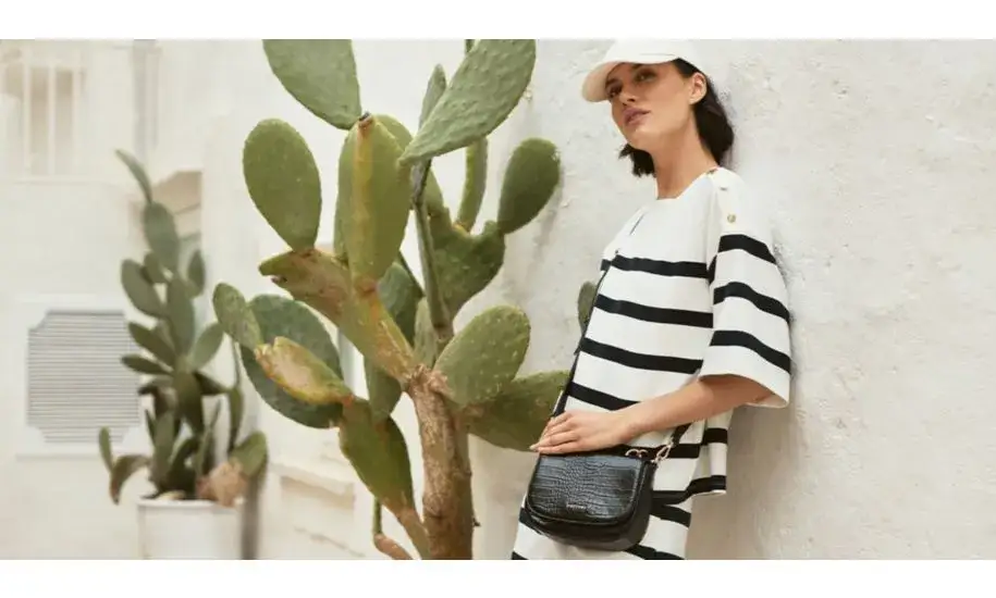 r&oacute;żne typy torebek do sportowego stylu nerka shopper plecak listonoszka worek