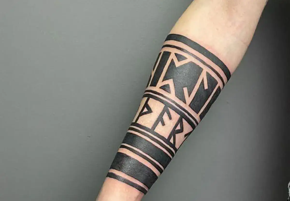 Tatuaże armband tribal geometryczne celtyckie roślinne