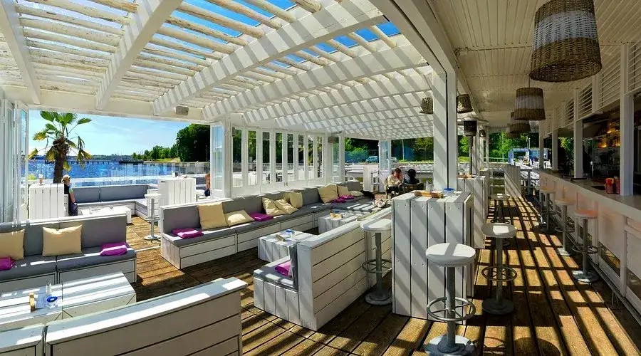 Seebar Kiel Pfahlbau Architektur F&ouml;rde