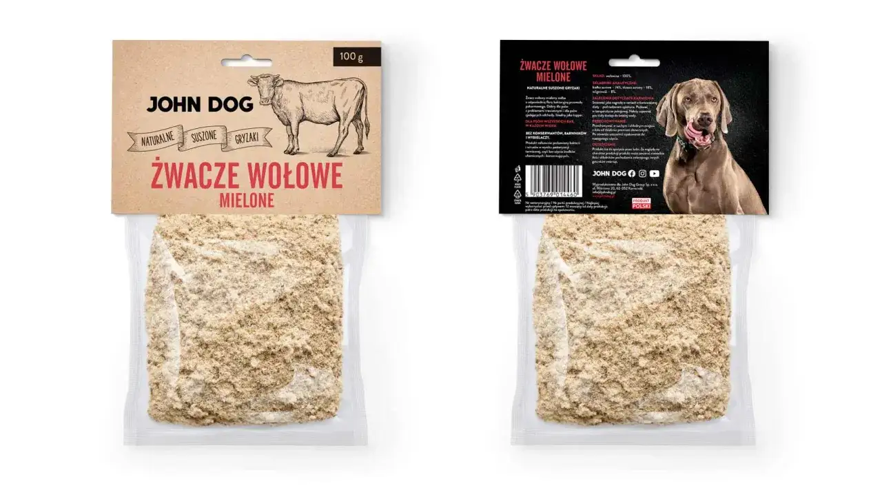 r&oacute;żne formy żwaczy dla psa suszone mielone surowe