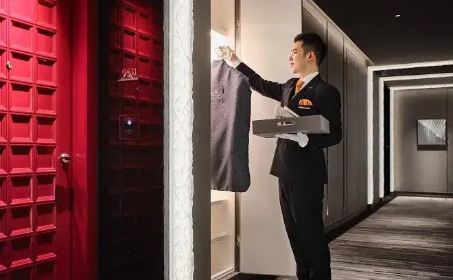 luxury hotel amenities personal butler