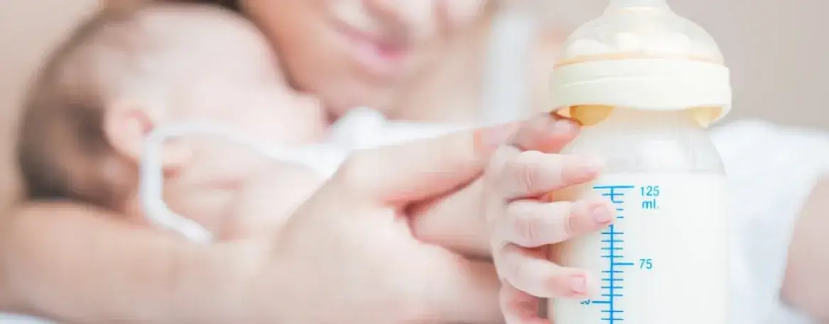 Zdjęcie Jak bezpiecznie zatrzymać laktację po porodzie bez karmienia piersią