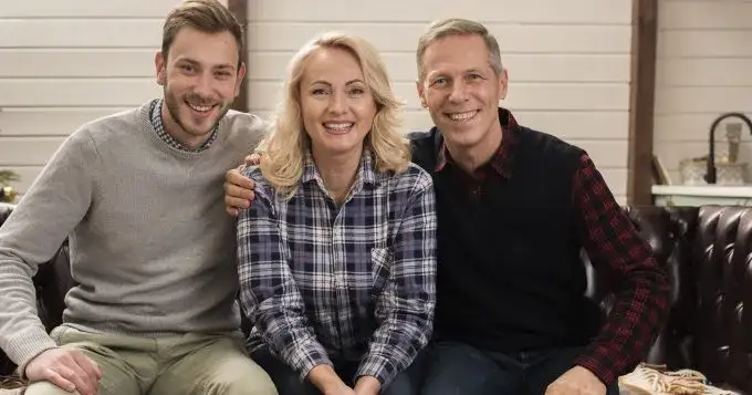 Zdjęcie Kiedy matka jest ważniejsza od żony: sygnały ostrzegawcze w małżeństwie