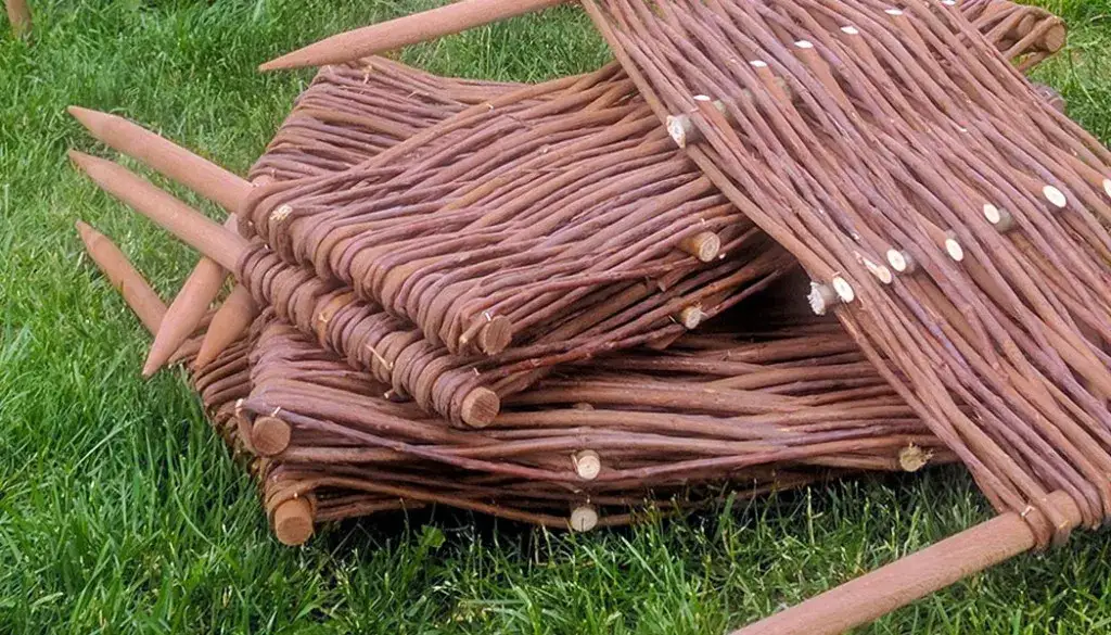 Zdjęcie Jak zrobić płot z wikliny: proste kroki i skuteczne porady