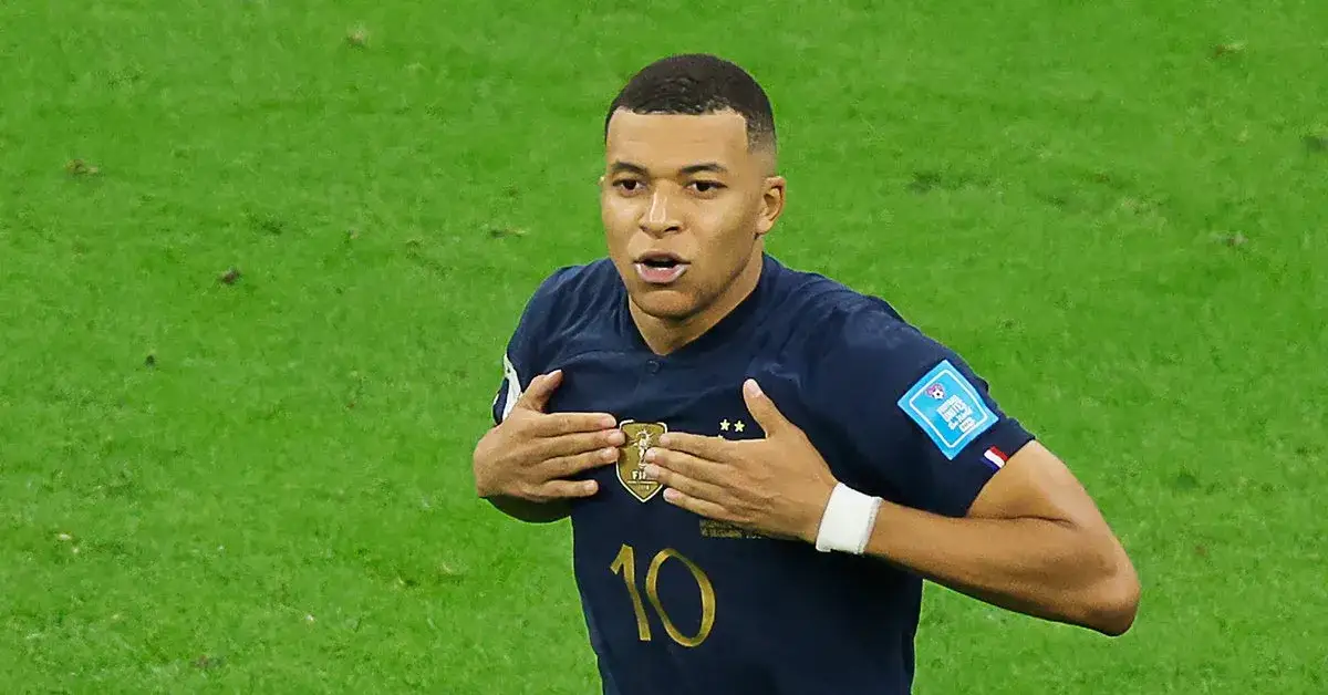 Zdjęcie Kylian Mbappé statystyki: Zaskakujące osiągnięcia i wyniki w meczach