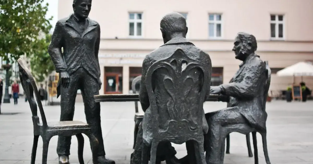 Zdjęcie Najciekawsze atrakcje na Piotrkowskiej – co warto zobaczyć w Łodzi