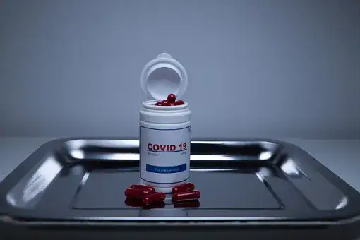 Zdjęcie Jaki lek na covid? Skuteczne terapie i leki na objawy COVID-19